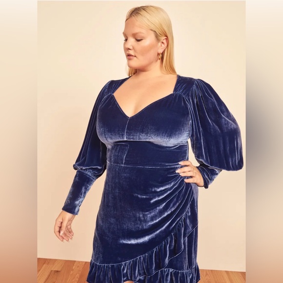 Reformation Fortune Dress Plus Size Blue Velvet Open Back Mini Dress Size 16 - Picture 2 of 11